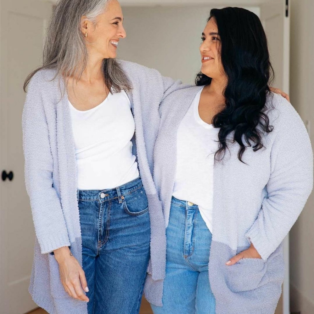Cozy Cloud Wrap Cardigan - OSFM - Picture 2 of 3